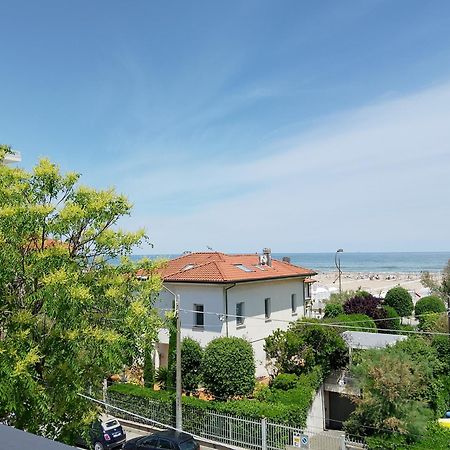 Apartamento la casa al mare Rímini Exterior foto